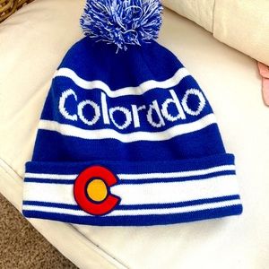 NWOT Colorado beanie. 100% acrylic. Unisex.
